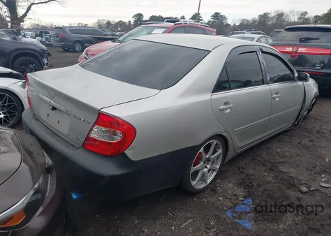 2003 Toyota Camry Le V6 from USA, damaged, VIN 4T1BF32K53U560614